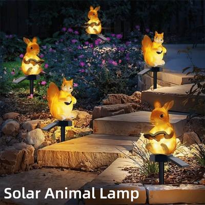 Wasserdichte Solar-Tierlampe Erdspieß Niedliches Outdoor-Solarlicht Realistischer Dekorativer Hase Eichhörnchen Rasenlicht Außenbereich