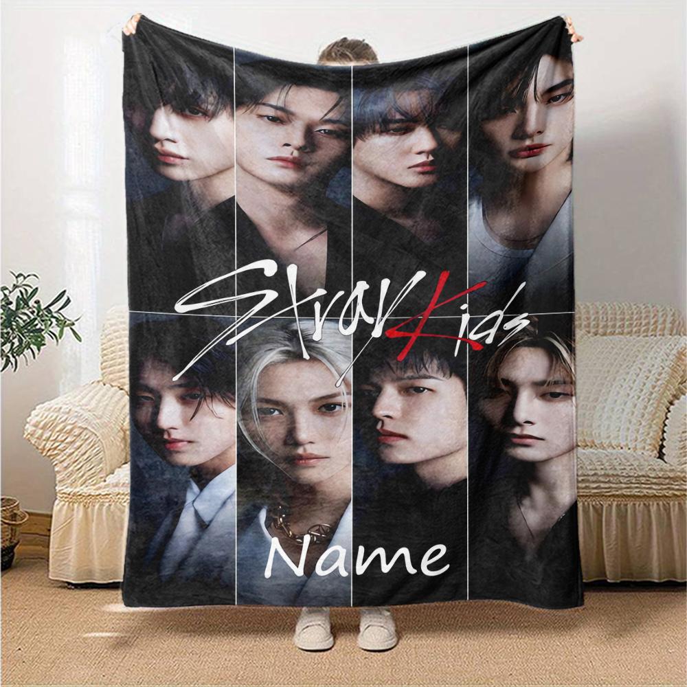 Personalisierte Decke im Stray Kids-Design - Perfekt für Sofa, Bett, Reisen & Outdoor | Maschinenwaschbar, Gemütlich & Langlebig.