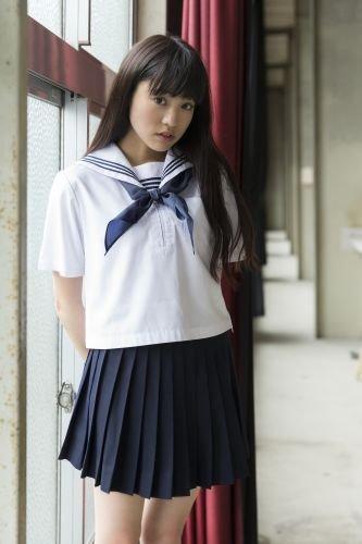 Tomomi Shida First Solo Photobook [YUUMI]