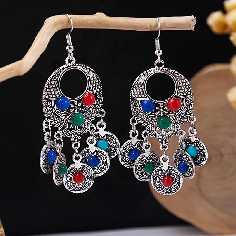 Bohemian fringed turquoise earrings, retro few earrings, personalized temperament earrings.