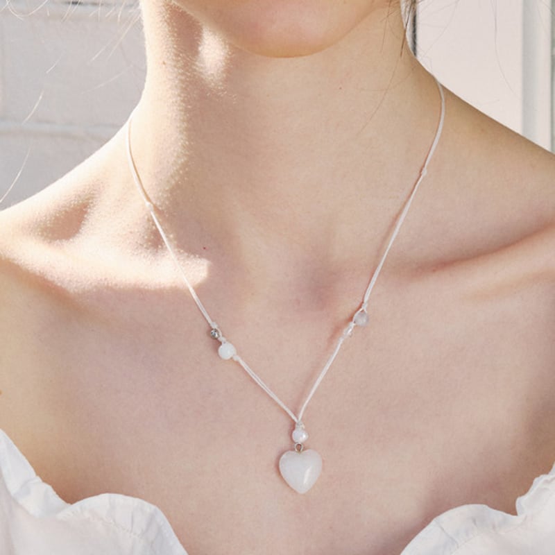 

ENGBROX kitsch heart pearl necklace white