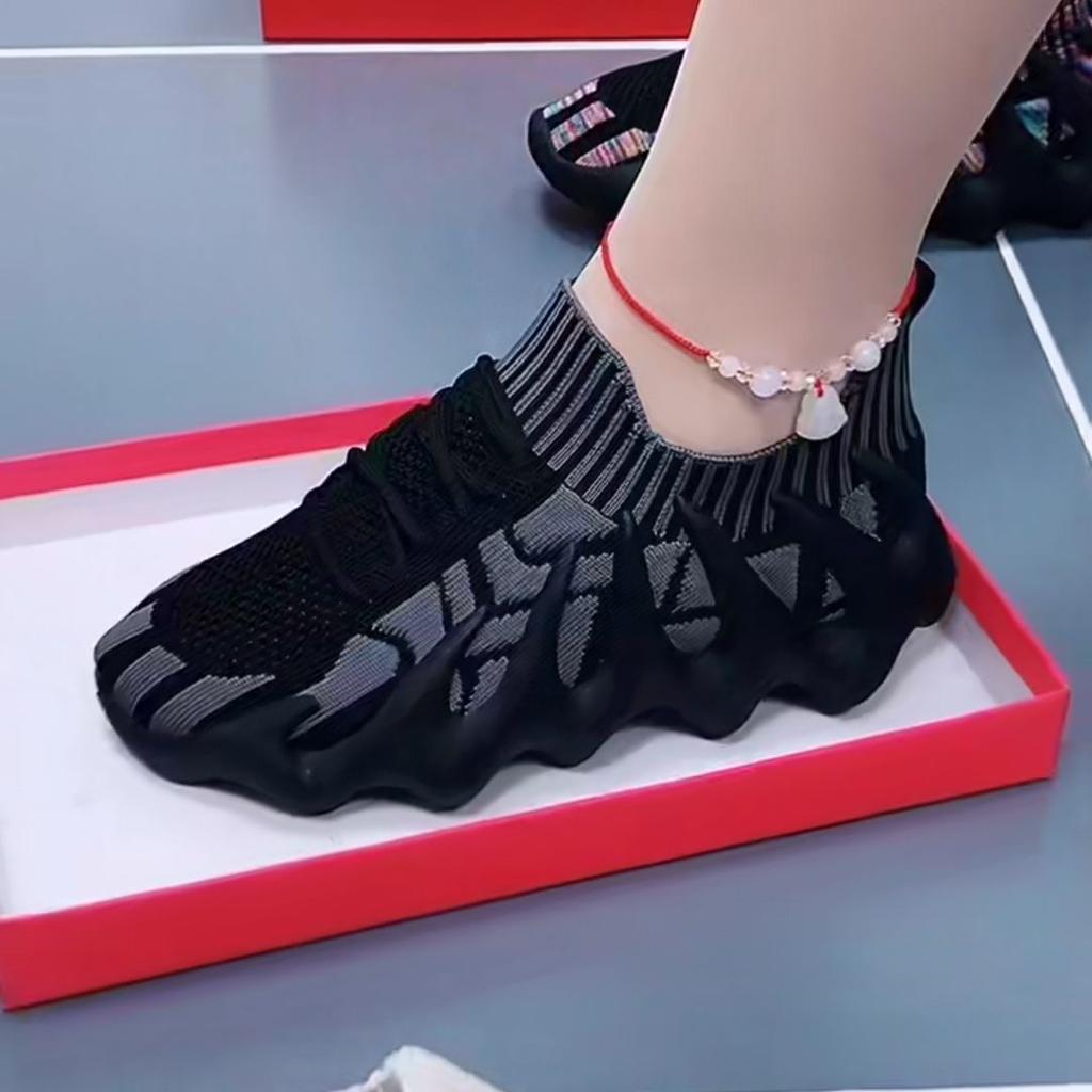 Octopus spring and autumn 22 new fly-woven shoes student sports dad shoes couple socks shoes