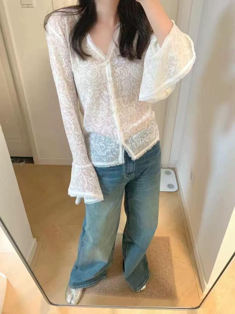 Spring-Summer Korean V-Neck 3D Floral Lace Blouse - Sheer Long Sleeve Sun Protection Top for Women
