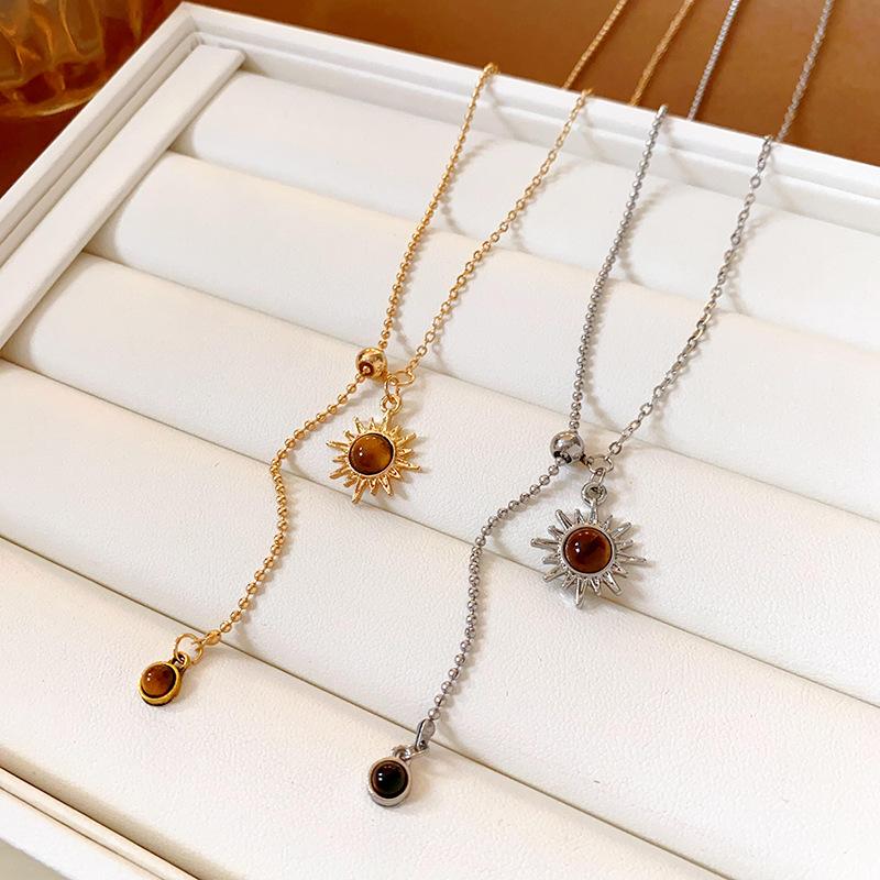 New Long Sunflower Tiger Eye Stone Pendant Necklace for Womens Accessories Sweater Chain Light Luxury Jewelry Gifts