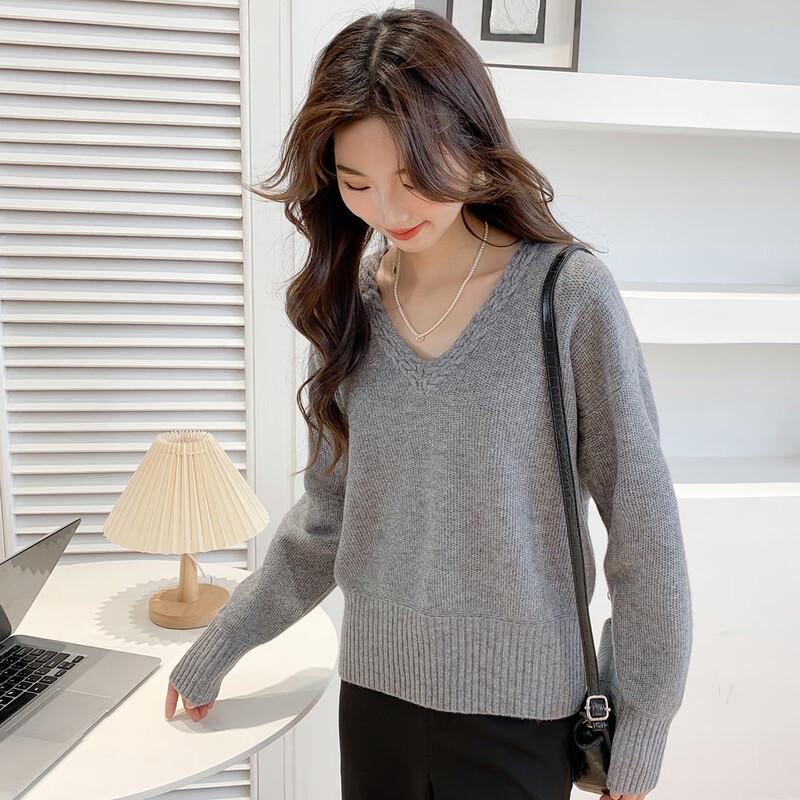 Mockana Women's Relaxed V-Neck Knit Wool Sweater