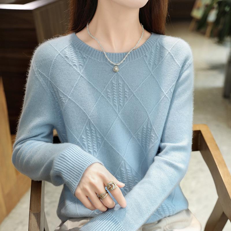 Women's 100% Wool Round Neck Slimming Knitted Sweater - Autumn/Winter