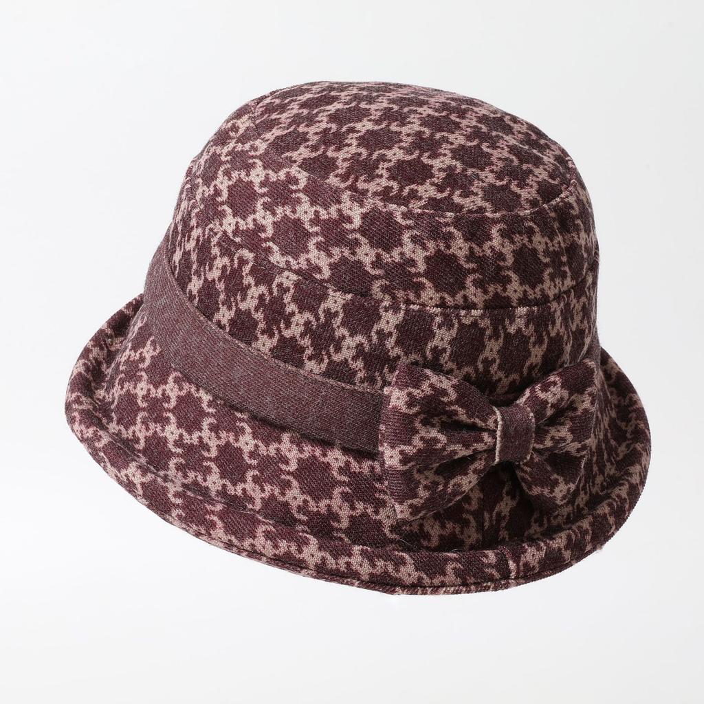 The New Casual and Versatile Octagonal Hat with Checkered Pattern for Autumn and Winter. The Middle Aged and Elderly Hats Are Thickened and Warm