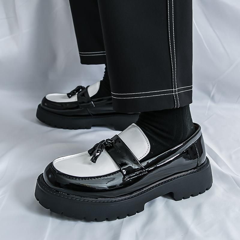 Fashion 2025 Fashion Brand Men's Thick Soled Fringed Black/white Loafers Spring British Style Men's Comfortable Business Leather Shoes