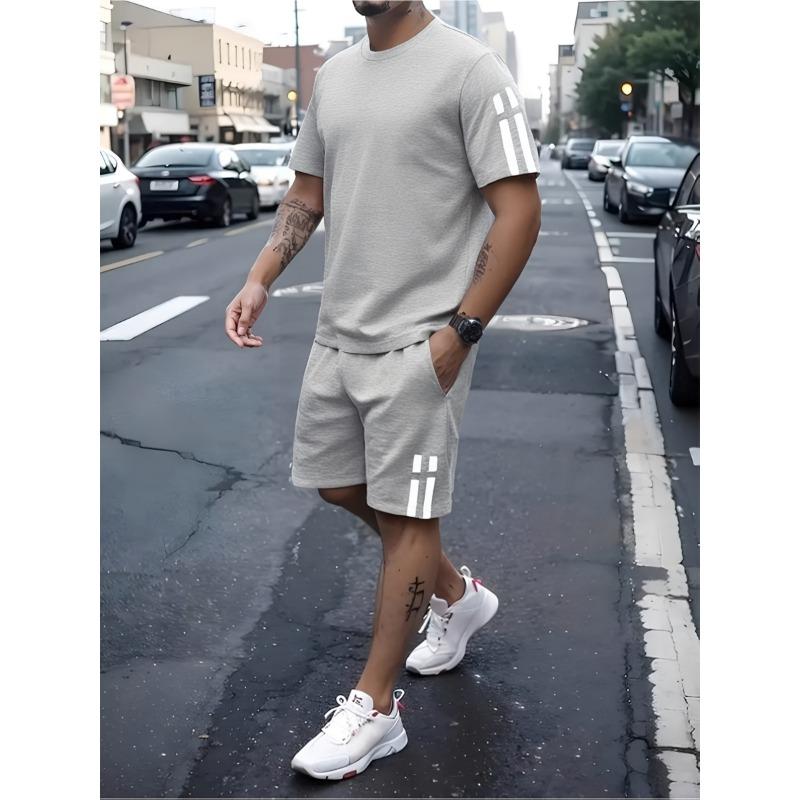 

2 piece men s chic striped print summer clothing set, men s short sleeve crew neck t-shirt and sporty drawstring shorts with pockets S