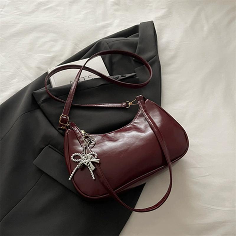 

Yogodlns Fashionable Trendy Underarm Bag Stylish Simple Shoulder Crossbody Small Square Bag Minimalist Leather Daily Hobo Bags 27x6x17cm красный