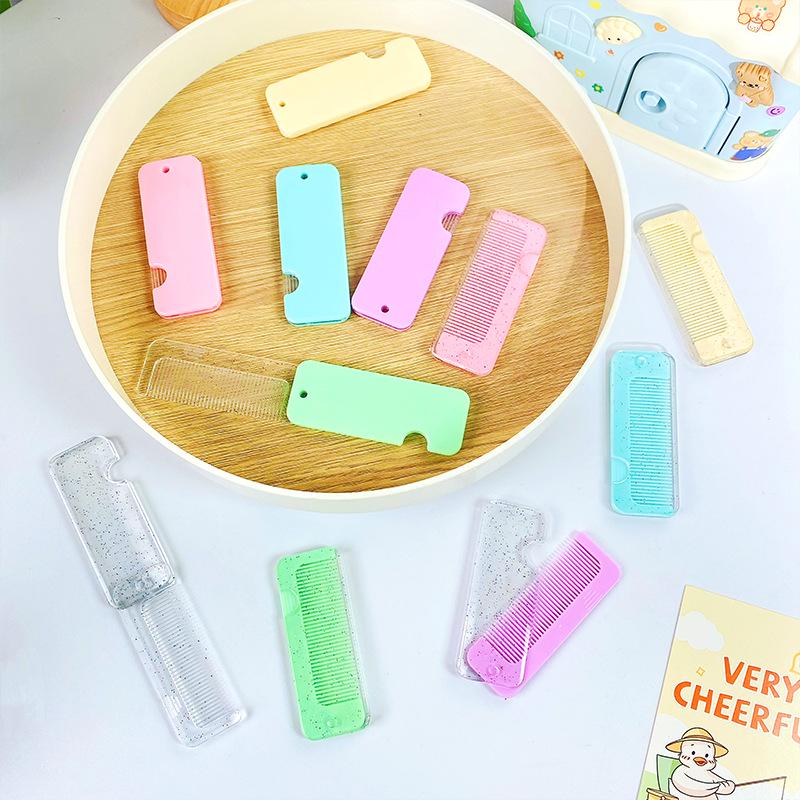 Creative Cute Portable Folding Comb for Children - Mini Home Hairdressing Comb