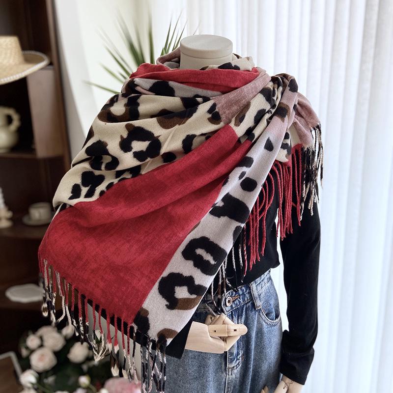 Double-Sided Leopard Print Cashmere-Feel Scarf with Tassels - Women's Autumn/Winter Neck Warmer