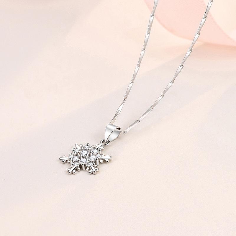 Lindon Women Copper Alloy Zircon Necklace Pendant For Women Party Gifts Fashion Gift