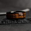Fashion 8mm Black Stainless Steel Arrow Rings For Men Hawaiian Koa Wood Inlay Rings Men Wedding Band Jewelry Wholesale