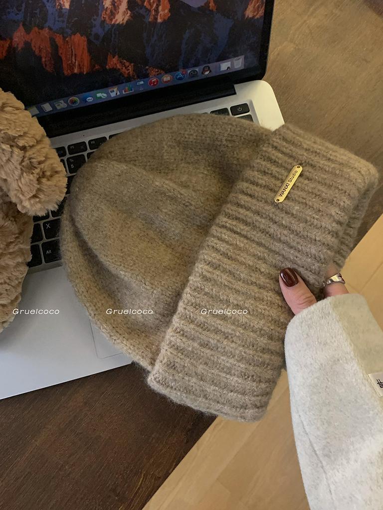 Congee cocoa, wool hat female Korean version versatile face small warm ear protection knitted hat loose pullover cold hat