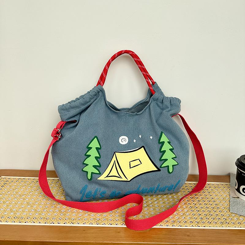 

Классическая сумка через плечо из джинсовой ткани большой вместимости, цветной узор, повседневная модная классика, подходит для всех типов женщин.