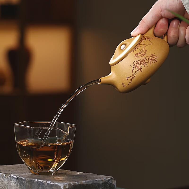 Handcrafted Yixing Zisha Clay Teapot