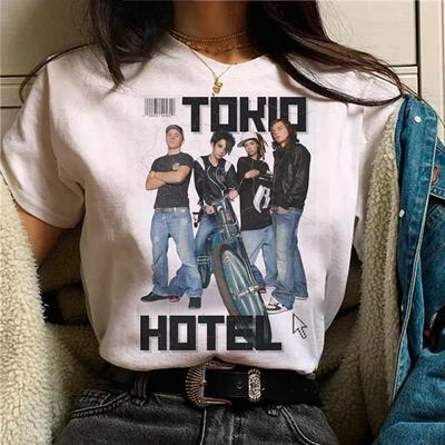 Üst Kıyafetler – T-shirtler