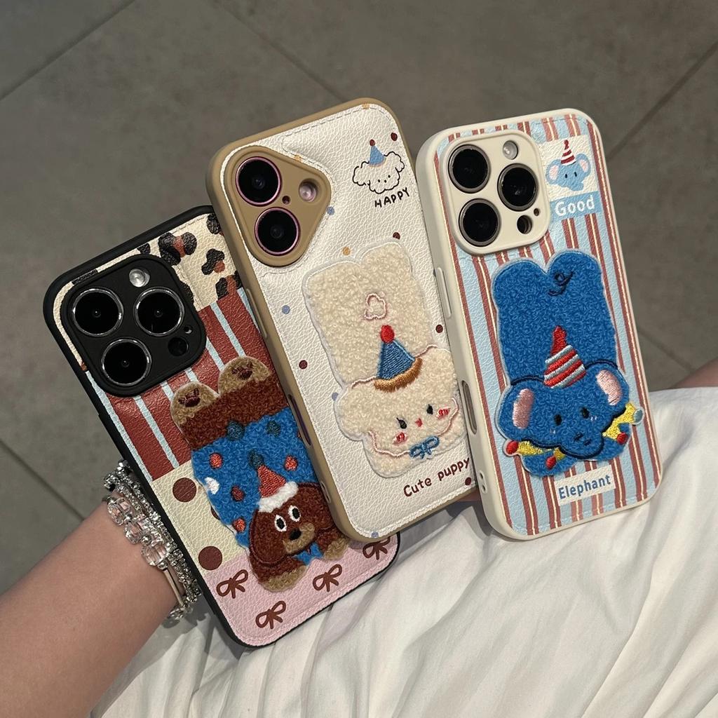 Autumn and winter three-dimensional embroidery lying down animals suitable for Apple 16/17Promax mobile phone case IP15Pro candy air cushion