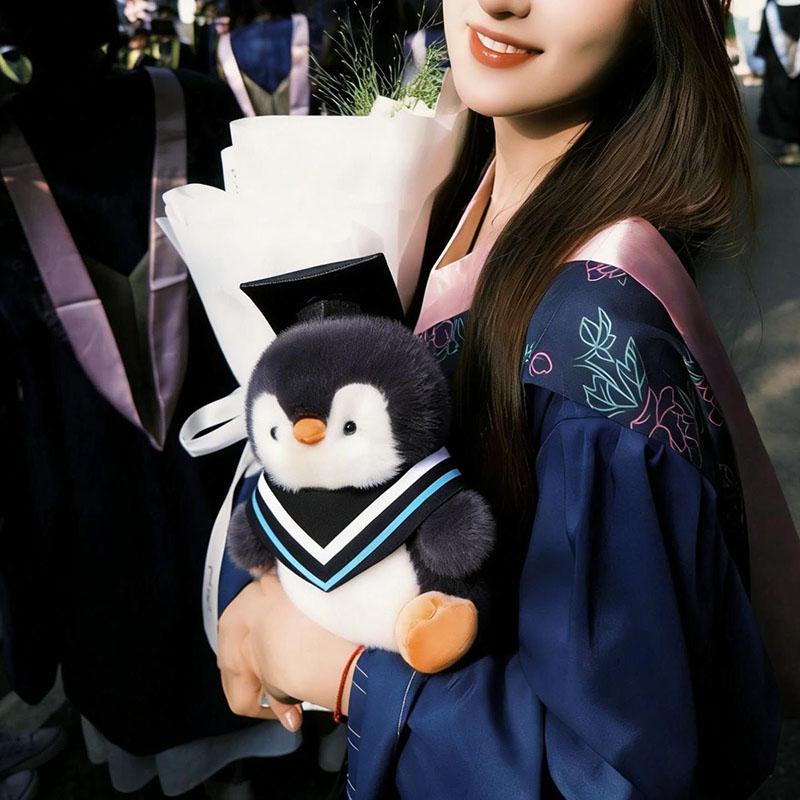 Cute Graduation Penguin Plush Toy Soft Stuffed Animal With Graduation Cap And Gown Graduation Gift For Class Of Students Friend
