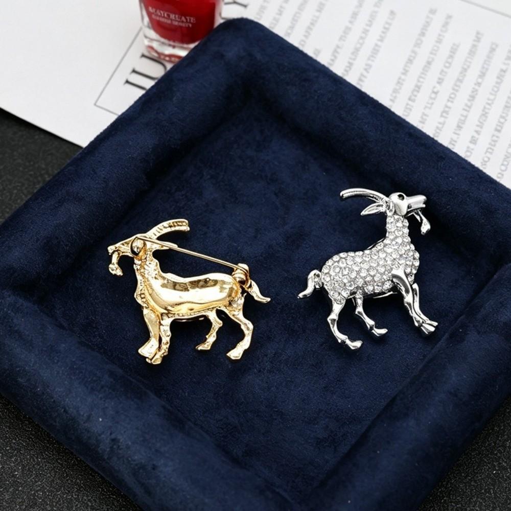 Inlaid Ram Brooch Alloy Lapel Pin Gifts Clothing Fixing Pins Coat Scarf Decoration