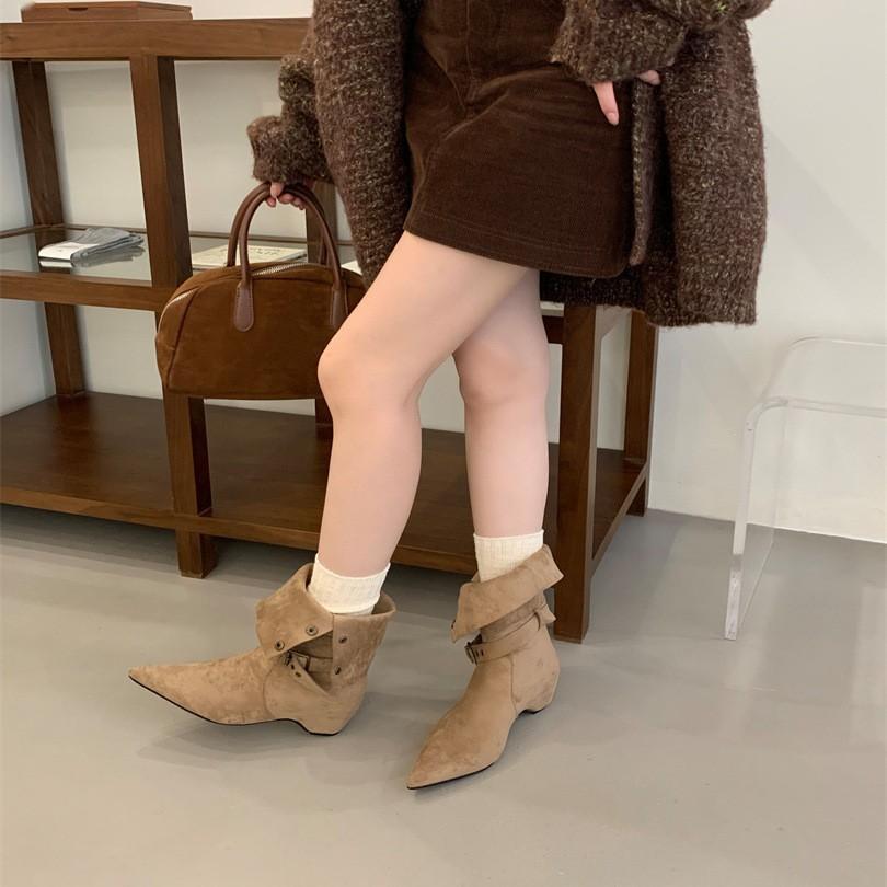 Coarse Heel Vintage Suede Western Cowboy Khaki Boots Women's Boots 2025 Spring and Autumn Single Boots Square Martin Boots