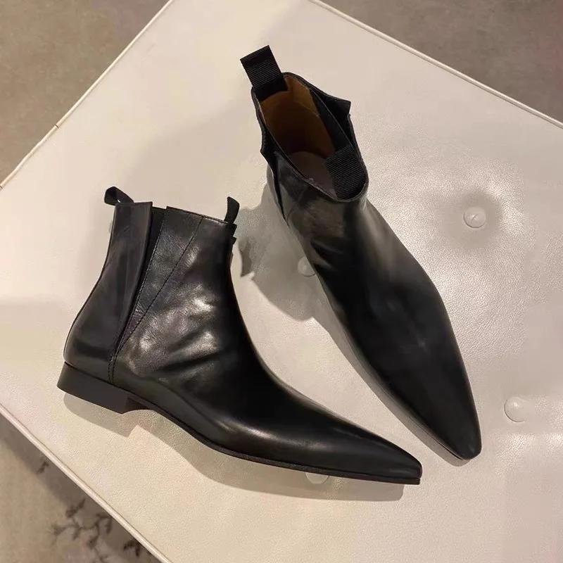 Retro Leather French Pointed Chelsea Boots Women'S Autumn And Winter Short Boots Flat Bottomed Small Bare Boots