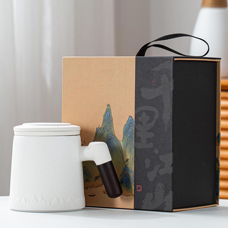 Hand-Painted Ceramic Office Mug: Distant Mountains Design, Teacup with Separate Brewing Chamber, Ideal for Water or Tea - Perfect Business Souvenir.