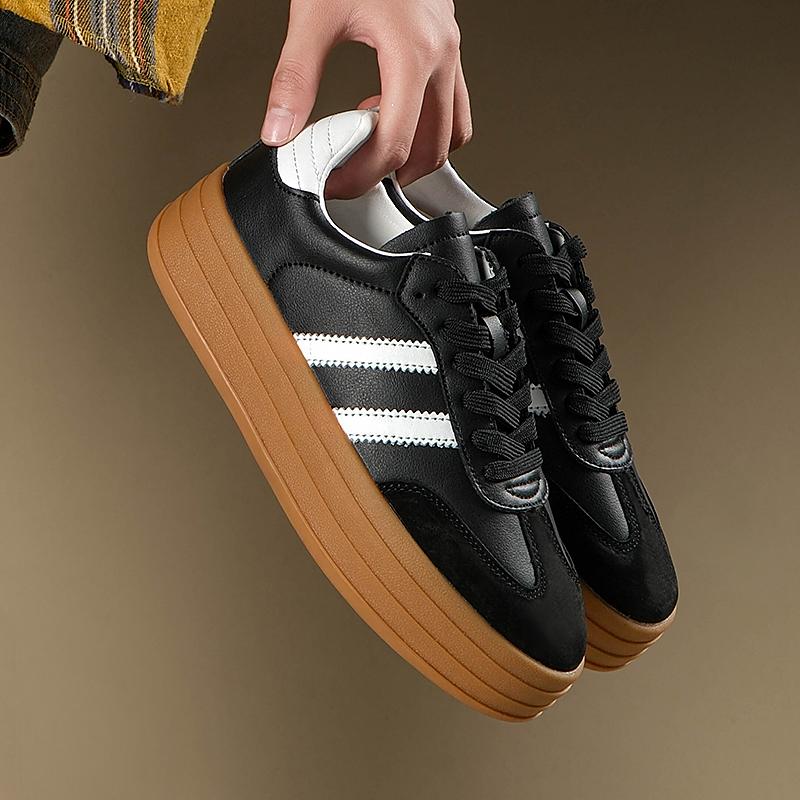 

Versatile Women s Flat White Casual Sports Shoes Spring Autumn 2025 New Style Polyurethane Sole Rubber Upper Mature Design 40 чорний