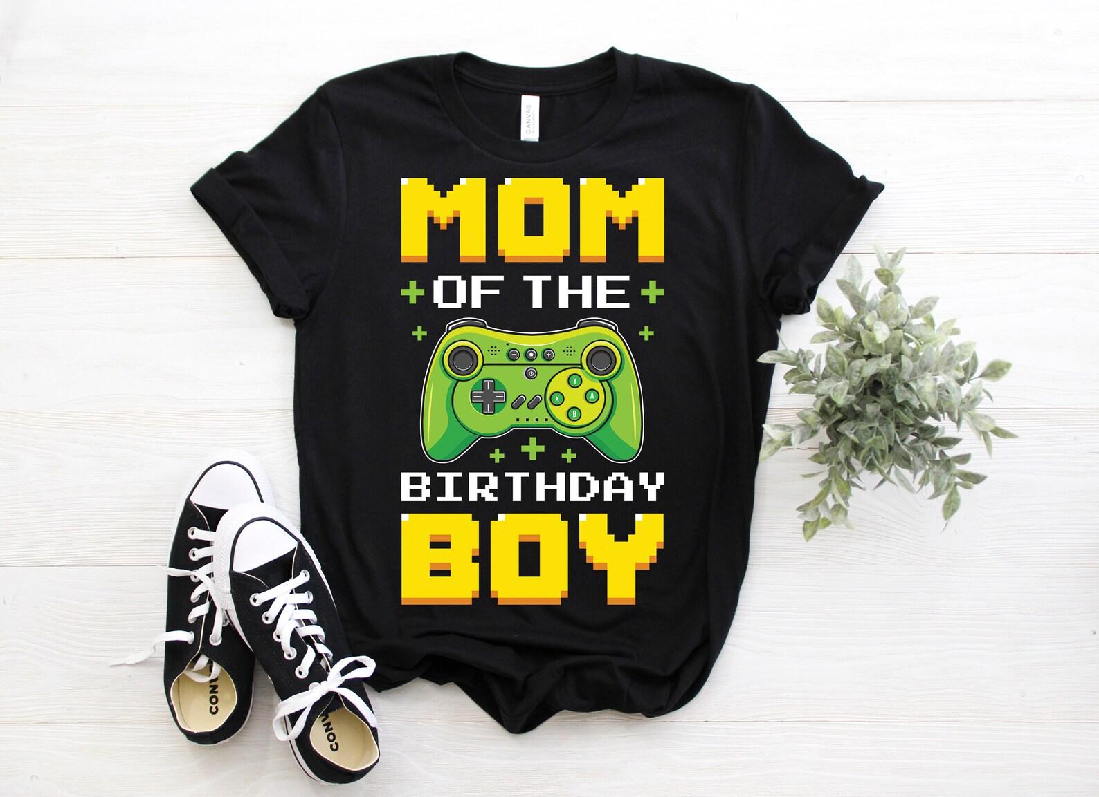 Mom Of The Birthday Boy Gamer Gaming Shirt, Cool Video Game controller Tee, Playing Games Lovers, Awesome Gamers Son Birthday Party Present, 110