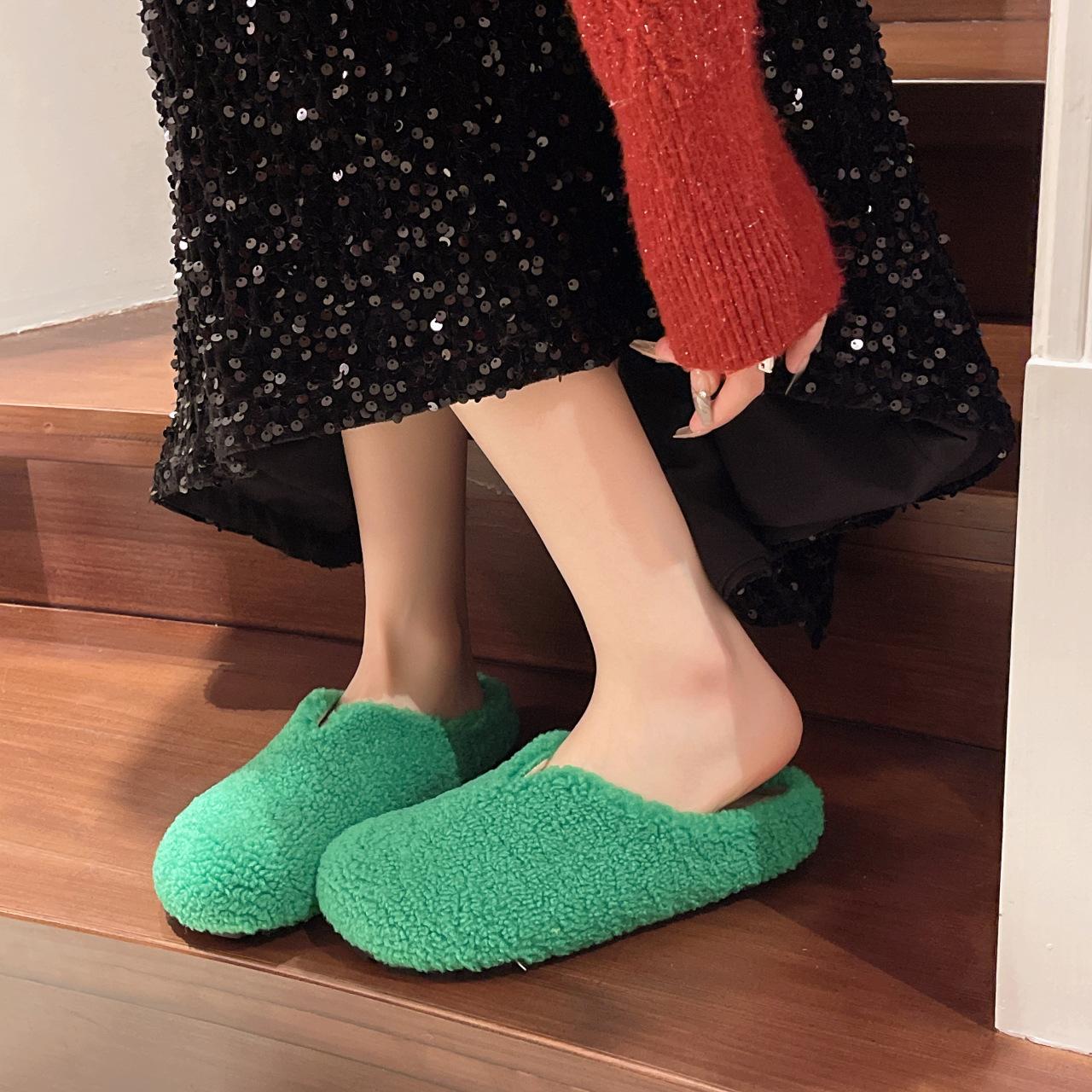 

Gentle fairy style casual and comfortable bag head drag girl 2025 autumn and winter new outer wear flat bottom versatile Mao Mao shoes tide 35