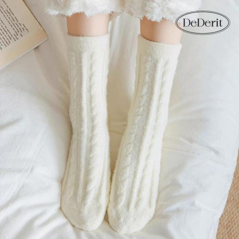 Pastel Twist Winter Thick Knit Women's Sleep Socks