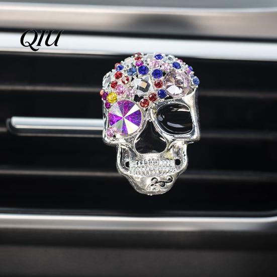 Luxury Rhinestone Car Clip Bling Skull Vent Clips, Diffuser Clip, Shiny Alloy Perfume Holder Air Conditioner Decoration, Funny Auto Interior