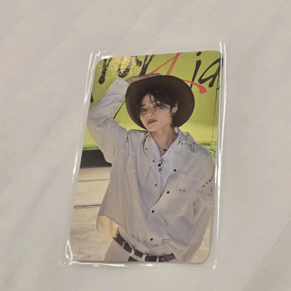 

Straykids I.n Straykids Поп-ап Магазин Qr Foca Karma Ien Yang Jung In Товары с Реальным Прикосновением