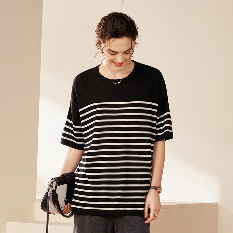 Spring/Summer Black & White Striped Knit Wool Casual Loose Short Sleeve Women's Top