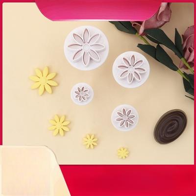 4Stk/Set kleine Gänseblümchen Frühling Imitation echte Keksform Kunststoff Backen kleine Kuchenform Fondant Werkzeug ist