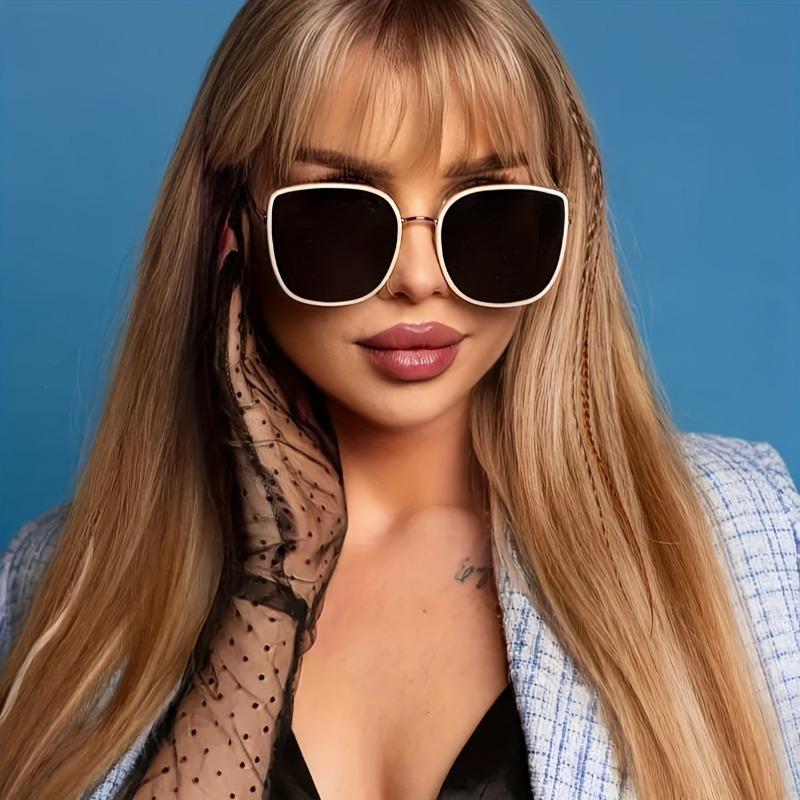 Trendy Women's Fashion GlassesStylish Oversized Rectangular Frame Dark Lenses for Sun Protection