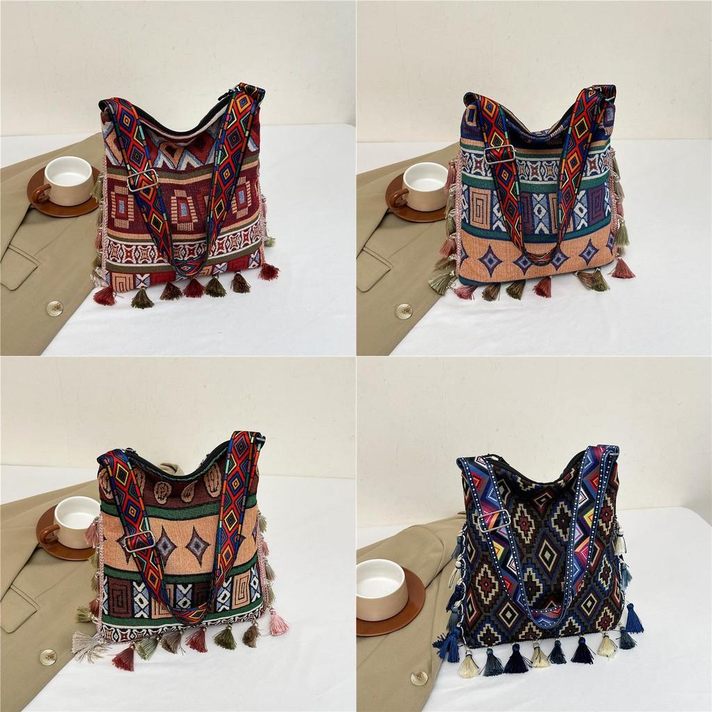 Bohemian Tassel Handheld Tote Bag With Zip Closure For Casual Outings
