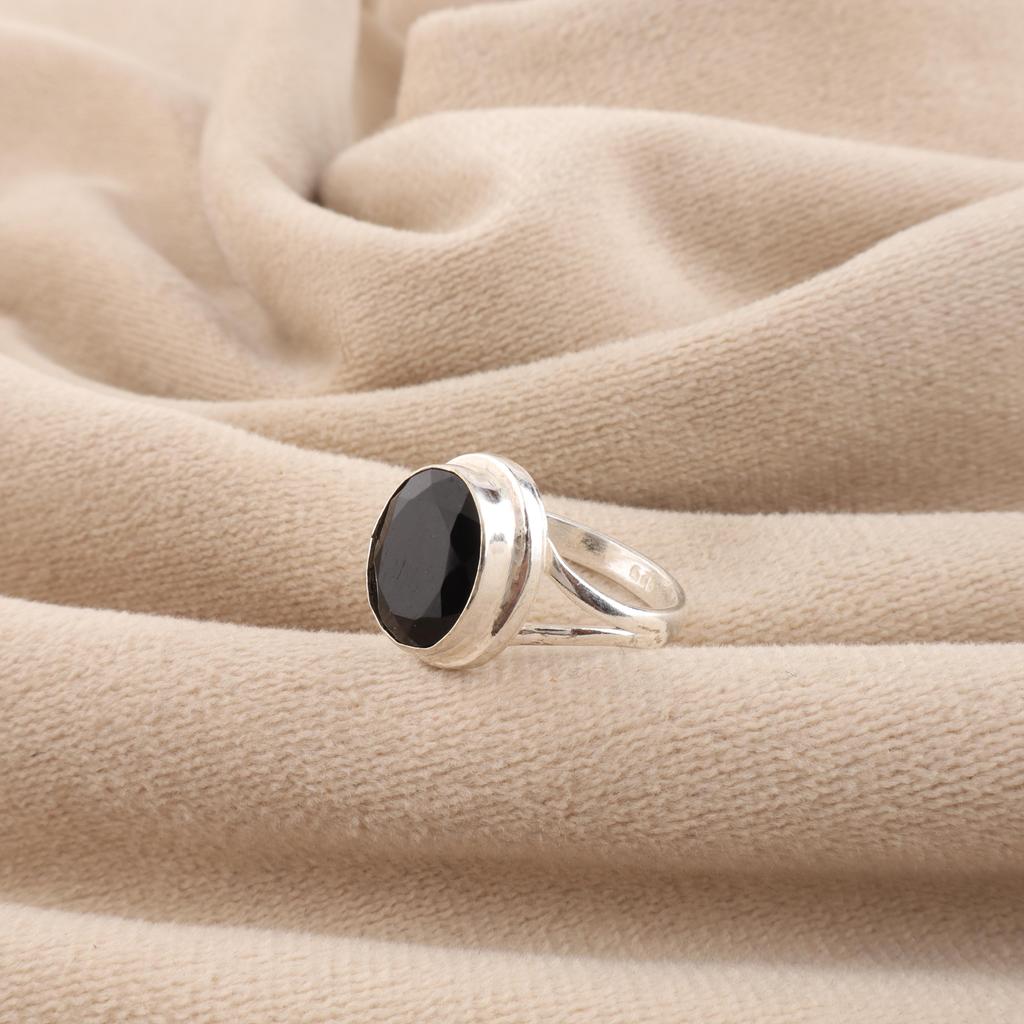 Black Onyx Gemstone 925 Sterling Silver Handcrafted Jewelry Designer Women's Ring For Anniversary Gift RR-80-21