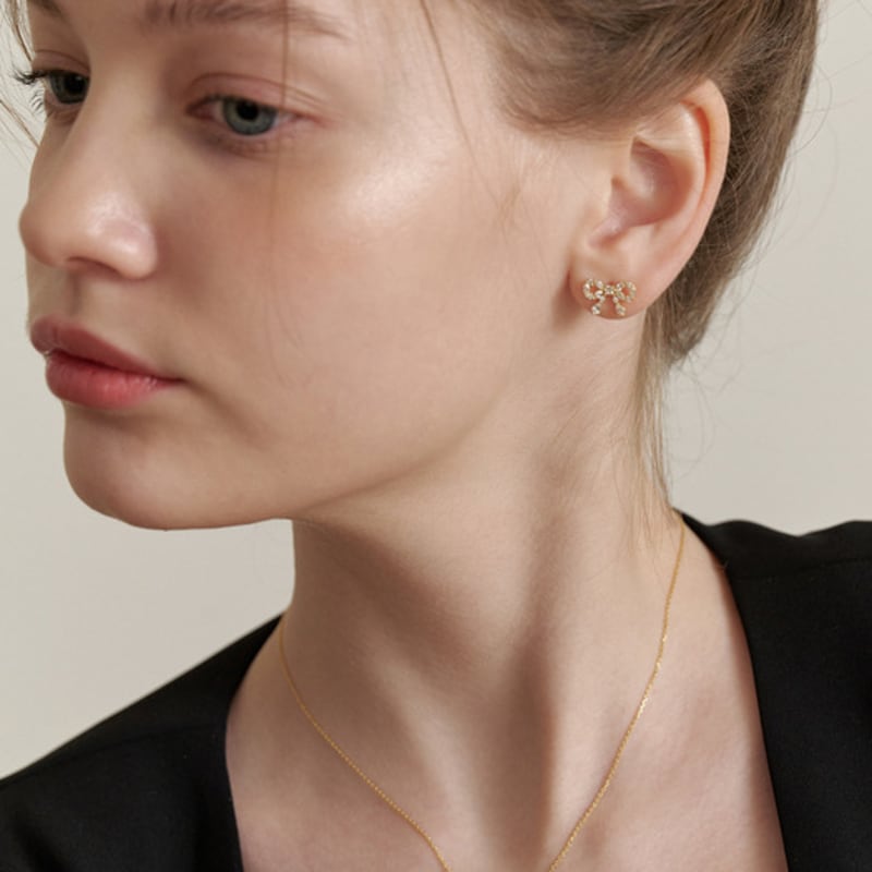 TATIANA (925 Silver) Cubic Ring Ribbon Earrings EC3091