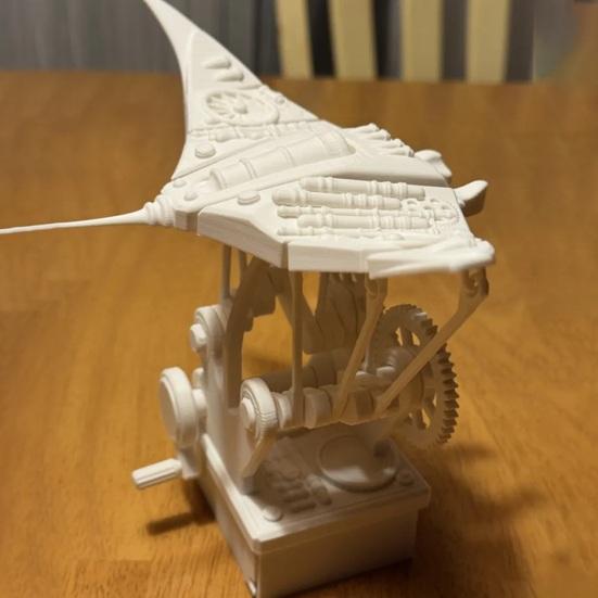 3D Printed Bionic Manta Ray Ornament Mechanical Ocean Animal Decoration with Music for Home Office Desk Tabletop Decor