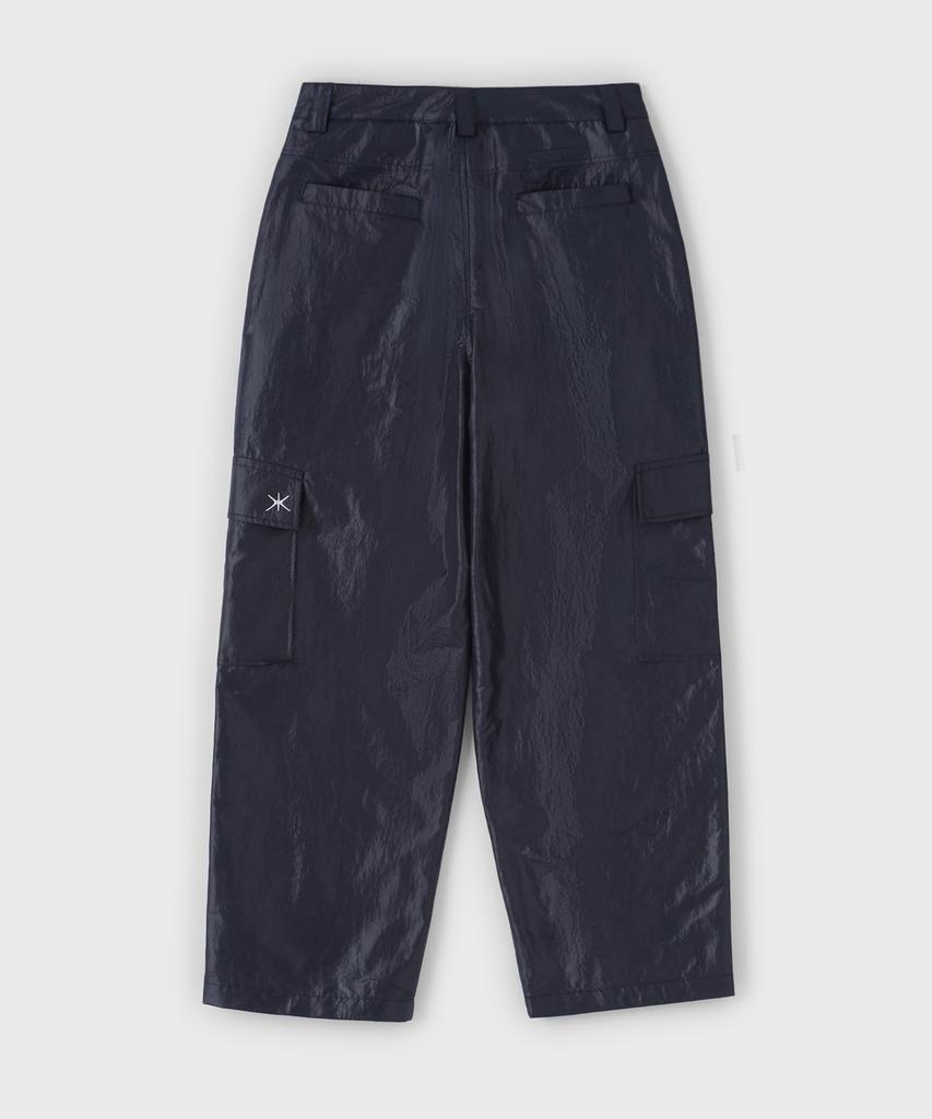 Yunse [Unisex] Glossy Cargo Pants (Black)