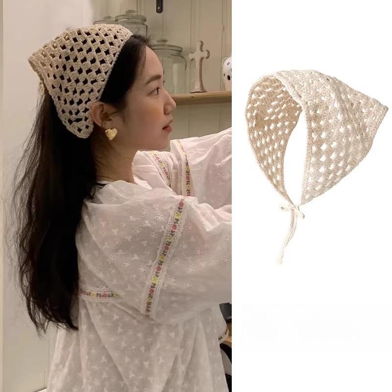 Foulard a Triangolo Beige da Donna Bandana Uncinetto Rete Trasparente Sciarpa Lavorata a Maglia Foulard Retrò Versatile Sciarpa da Collo Accessori per Capelli