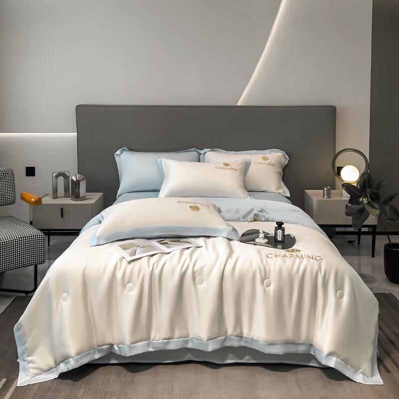 

Camellia Embroidered Soy Fiber Cooling Quilt