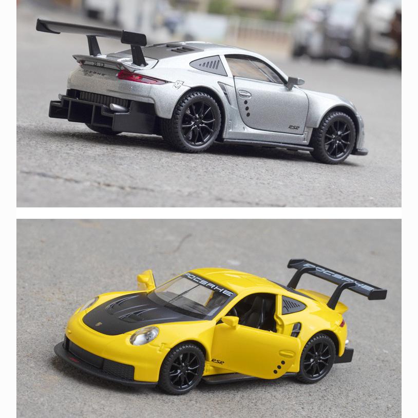 1/32 Scale 911 RSR Panamera Metal Diecast Alloy Racing Toys Cars Model for Boys Children Kids Gift Vehicles Hobbies Collection