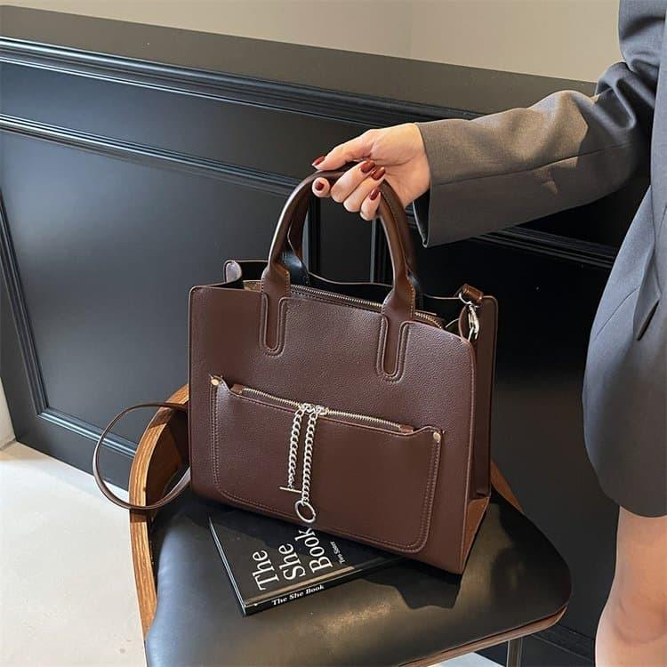 

New women s handbag simple tote bag messenger bag 33*14*27cm кавовий