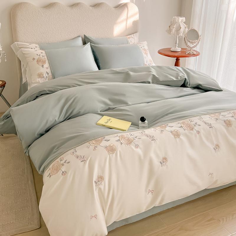 

Маленький свежий комплект из четырех частей хлопка с вышивкой простыня пододеяльник девочка сердечко постельное белье 1.2m bed