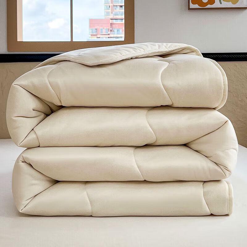 Snoopy All-Season Soy Fiber Quilt