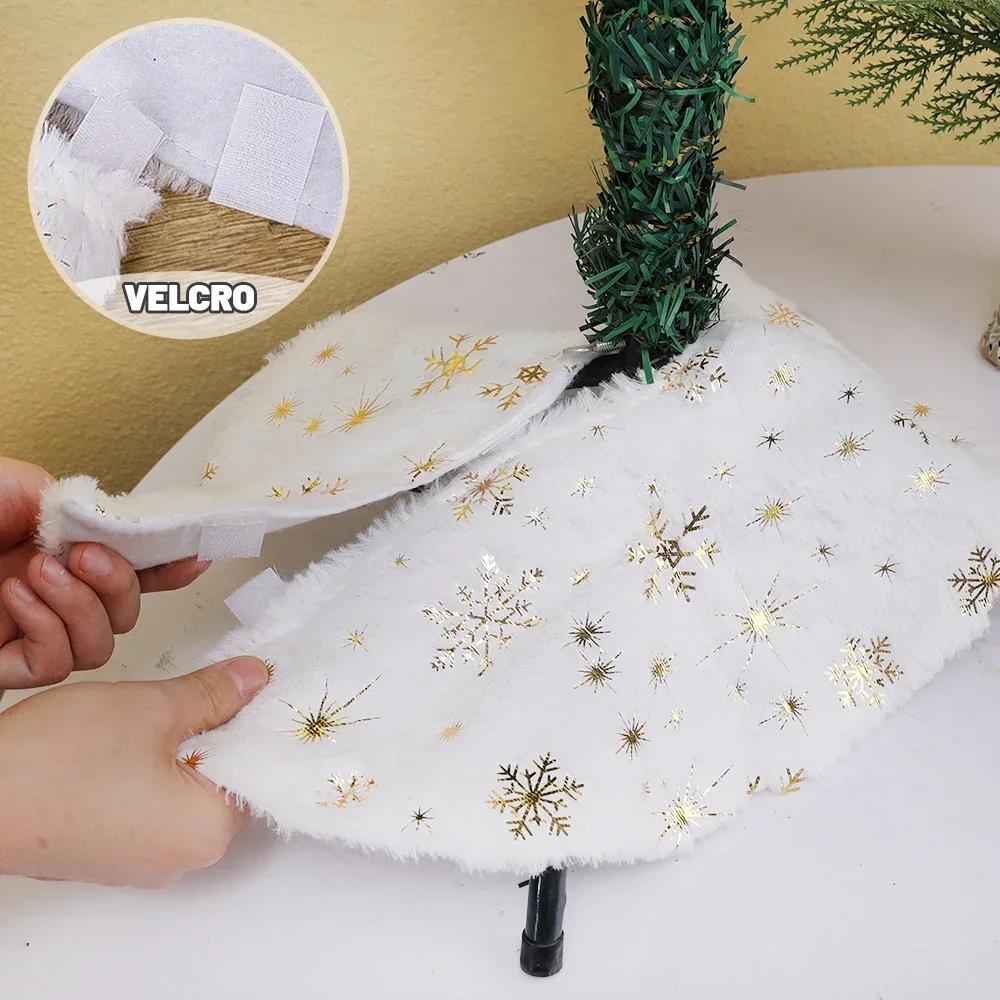 New Christmas Tree Skirt White Snowflakes Plush Xmas Tree Skirts Base Mat Cover Home Decoration Carpet Xmas New Year Decor Gifts