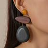 Retro Brown Resin Wood Irregular Heart Drop Earrings for Women New Statement Geometric Long Earring Autumn Winter Jewelry Gift